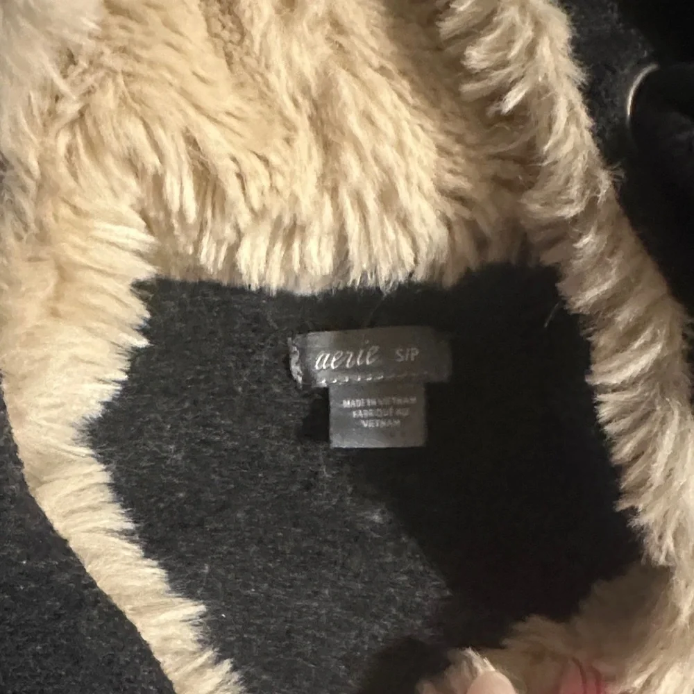 Aerie Women’s hoodie